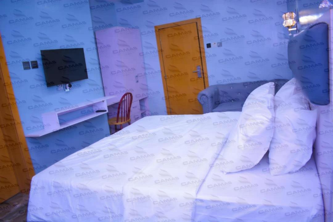 Camas Hotel & Suite Asero アベオクタ エクステリア 写真